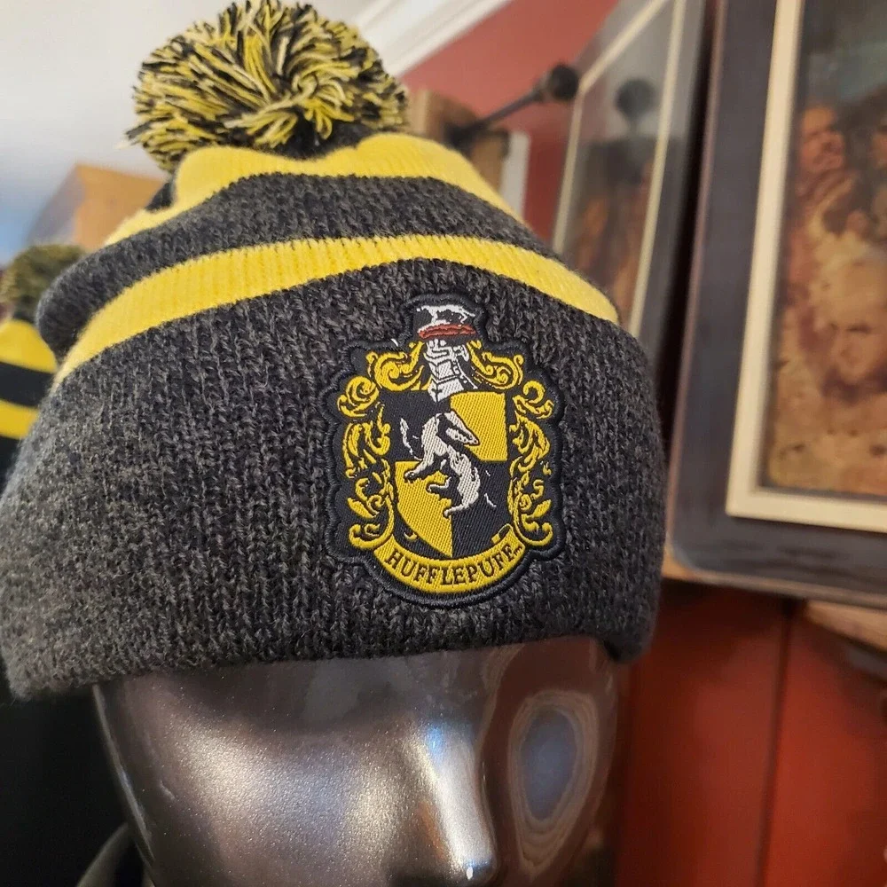 Harry Potter Hat Gryffindor Slytherin Ravenclaw‎ Hufflepuff Gryffindor Herbology